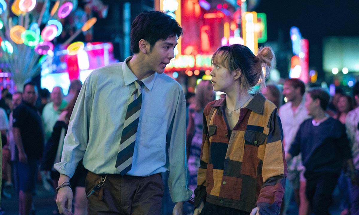 دانلود فیلم Everybody Loves Me When I’m Dead 2025 وقتی مردم همه دوستم دارند